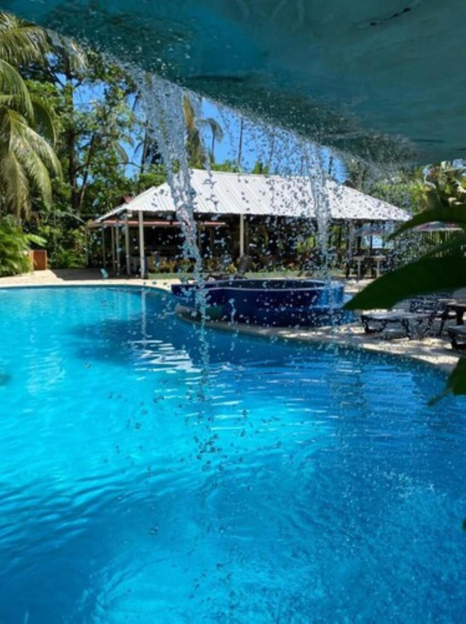 Hotel Playa Westfalia Puerto Limon Bagian luar foto