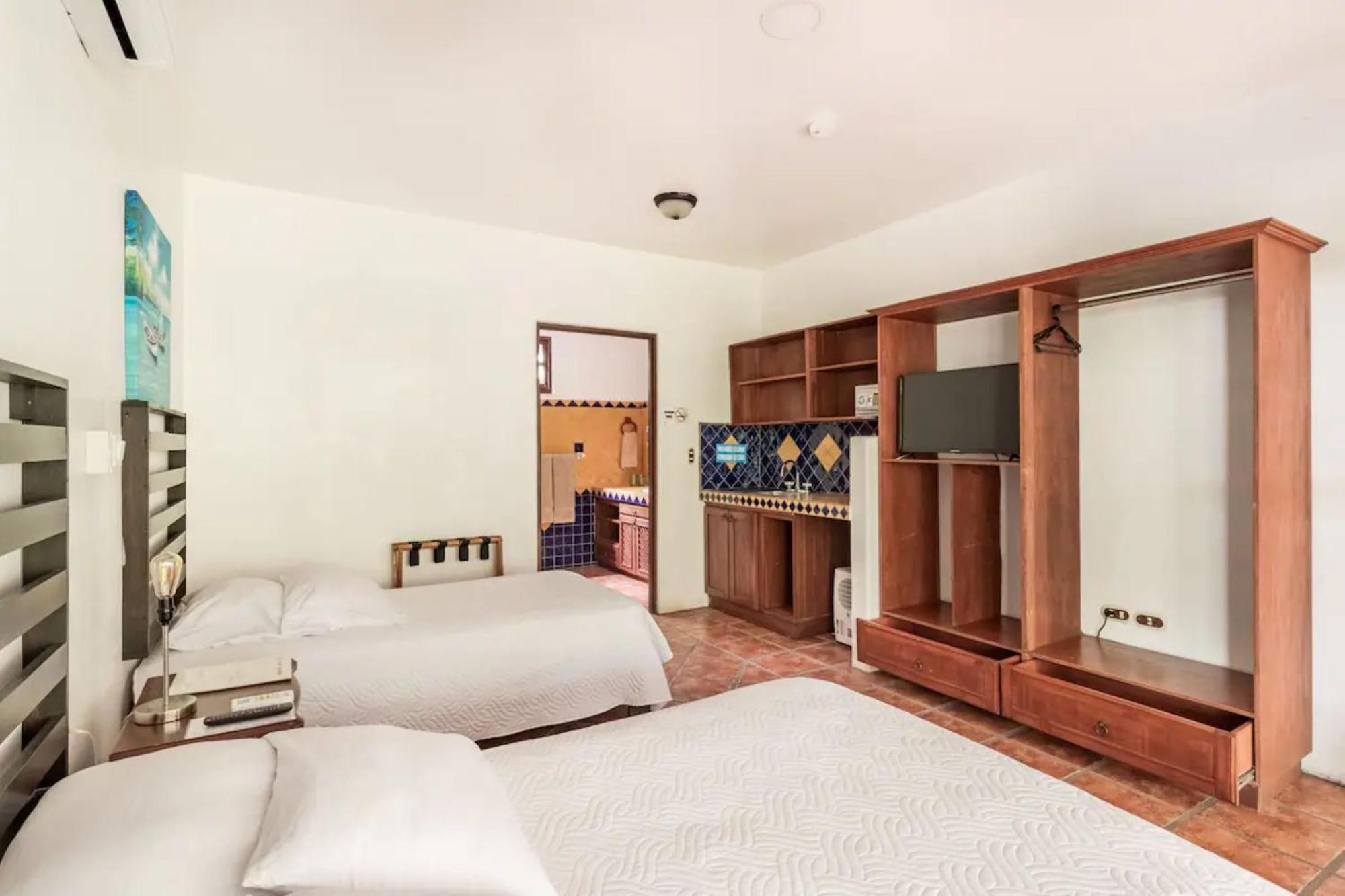 Hotel Playa Westfalia Puerto Limon Bagian luar foto