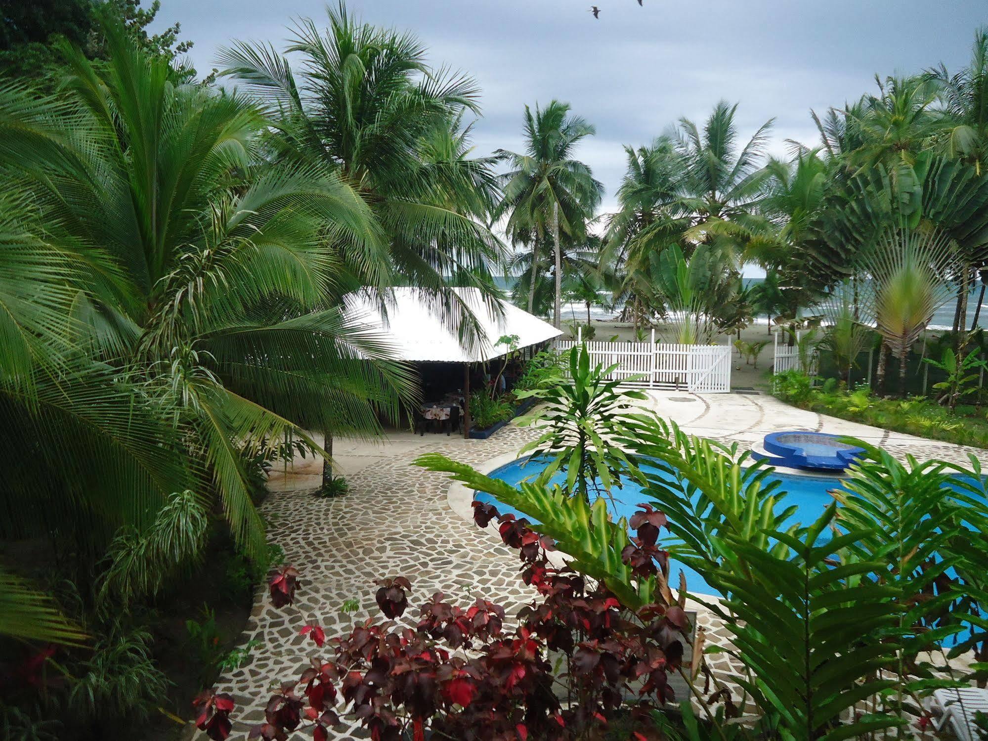 Hotel Playa Westfalia Puerto Limon Bagian luar foto
